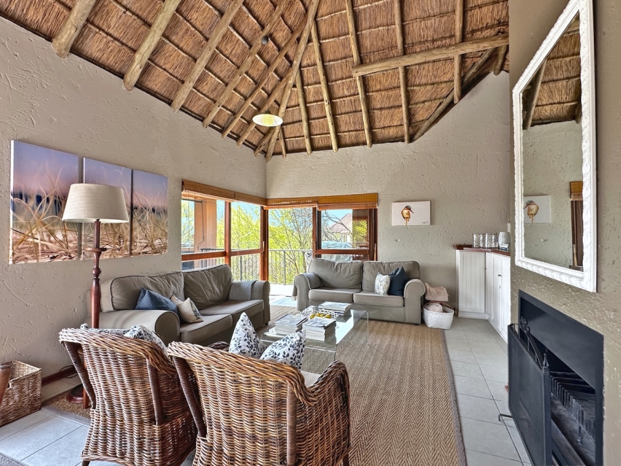 4 Bedroom Property for Sale in Boschenvaal River Front Lodges Free State